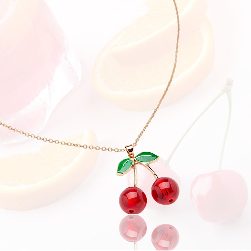 🍓🍉 5 for $25✨Cherry 🍒 necklace
